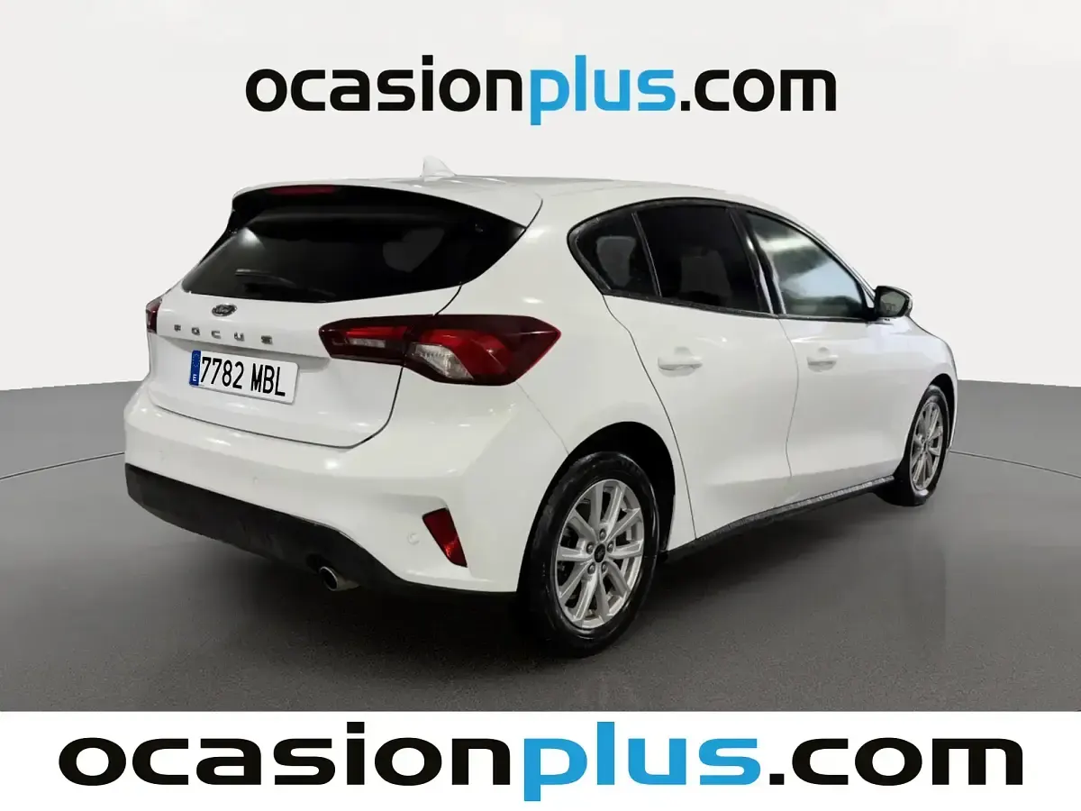 Usado Ford Focus Trend+ 120 CV (88 kW) 2022 Blanco Berlina