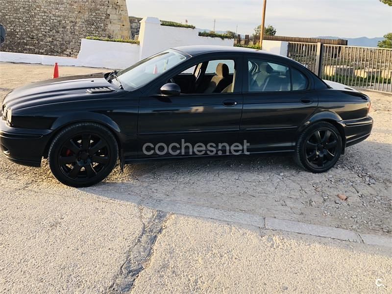 Usado Jaguar X-type Classic 130 CV (95 kW) 2005 Negro Berlina