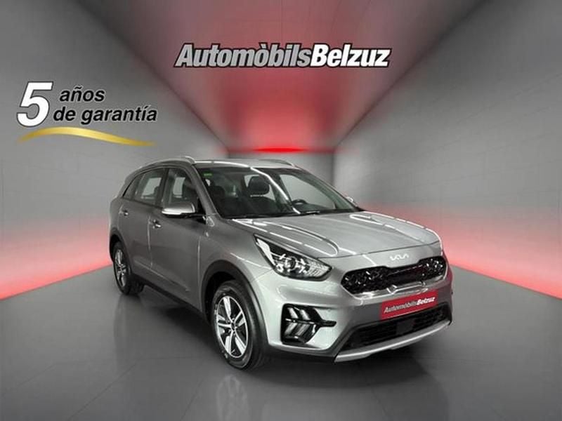 Usado Kia Niro 141 CV (103 kW) 2021 Gris SUV