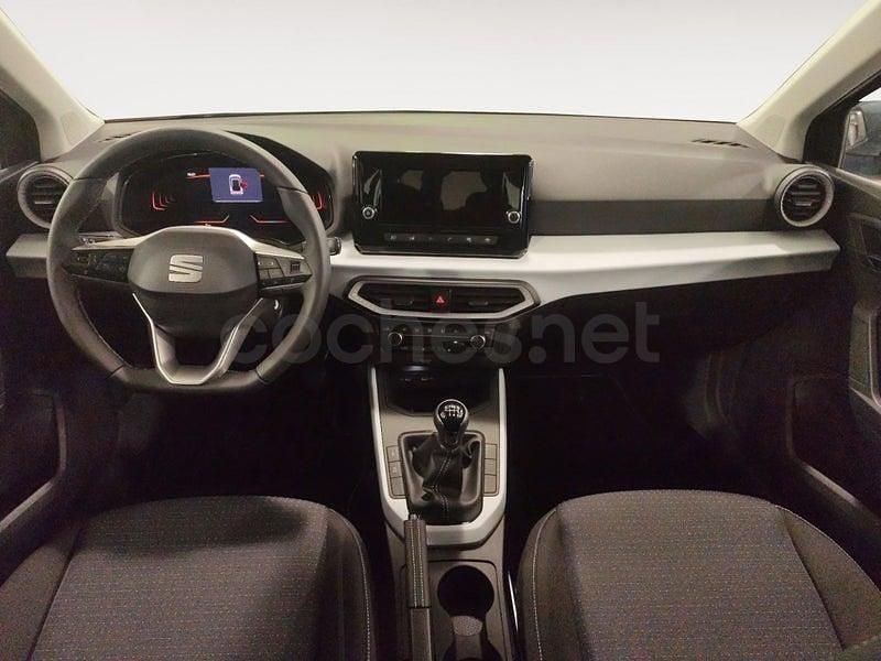Usado Seat Arona Style 115 CV (84 kW) 2025 Blanco SUV