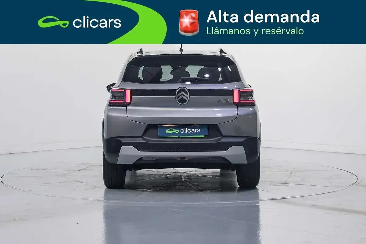 Usado Citroën e-C3 83 kW (113 CV) 2025 Gris Utilitario
