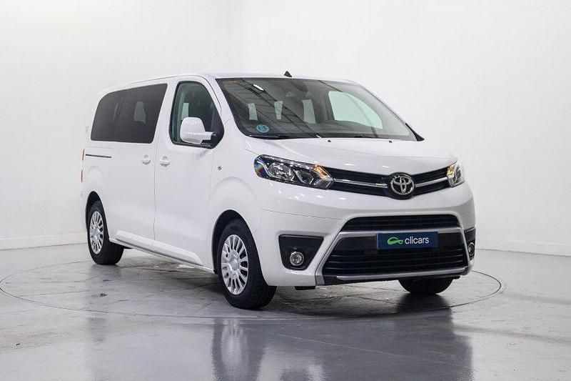 Usado Toyota Proace Verso 120 CV (88 kW) 2021 Blanco Familiar