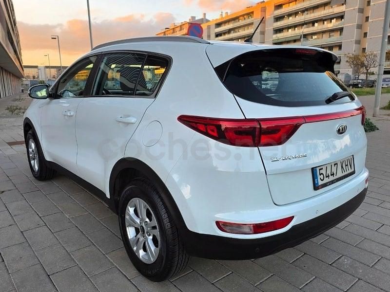 Usado Kia Sportage 132 CV (97 kW) 2018 Blanco SUV