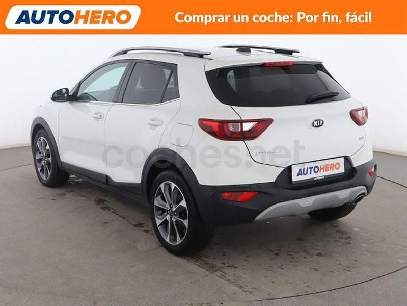 Usado Kia Stonic 110 CV (80 kW) 2018 Blanco SUV