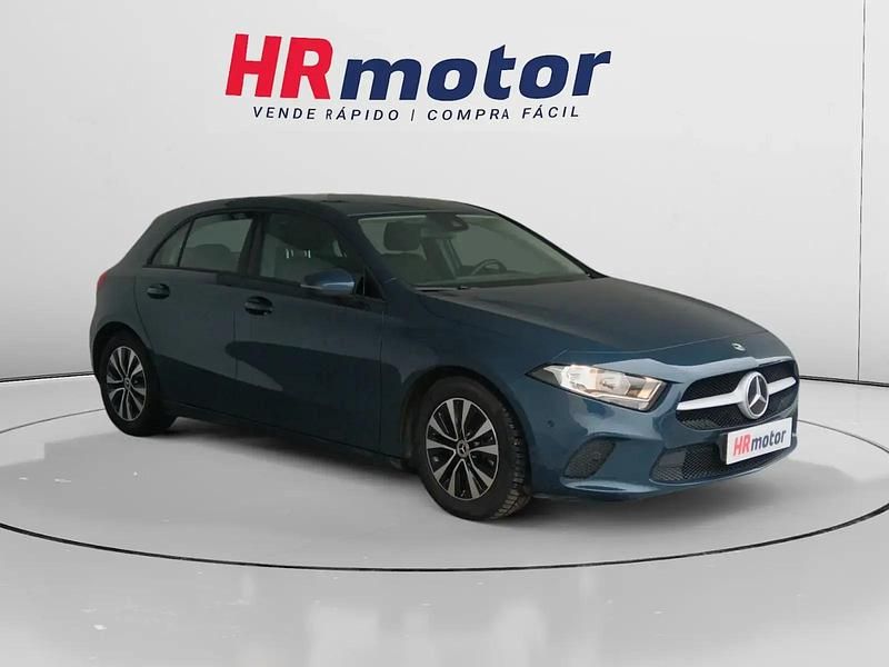 Azul Usado 2022 Mercedes A180 Utilitario | 23.300 € (Precio justo) - Imagen 1/4