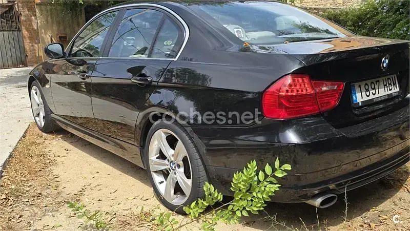 Usado BMW 320 184 CV (135 kW) 2011 Negro Berlina