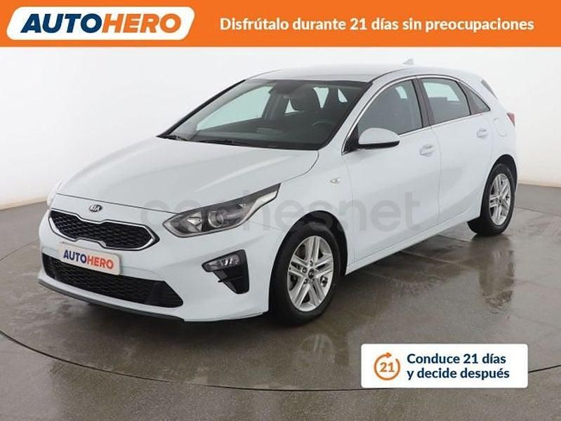 Usado Kia Ceed 136 CV (100 kW) 2021 Blanco Utilitario