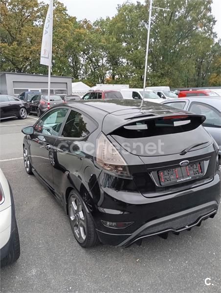 Negro Usado 2013 Ford Fiesta ST Utilitario | 9600 € (Precio justo) - Imagen 1/4