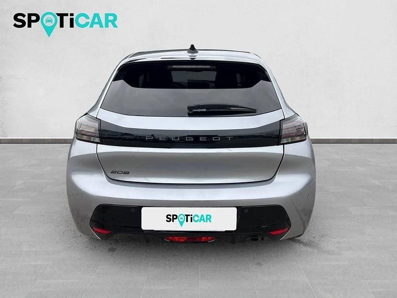 Usado Peugeot 208 Allure 100 CV (73 kW) 2025 Gris Utilitario
