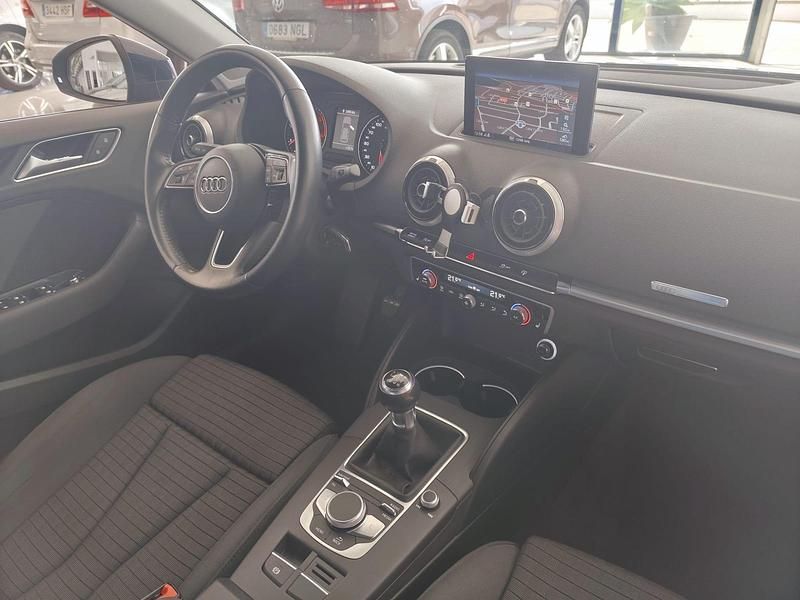 Usado Audi A3 Sport 150 CV (110 kW) 2017 Azul Utilitario