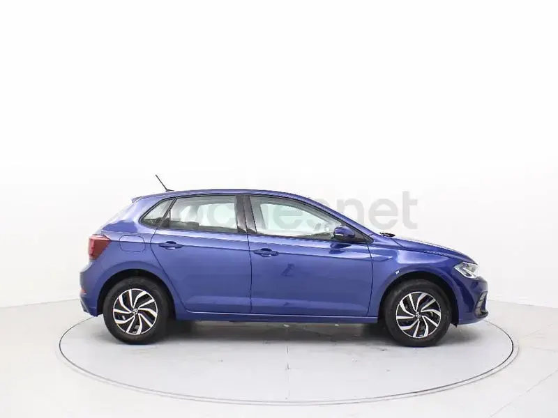 Usado VW Polo 95 CV (69 kW) 2024 Azul Utilitario