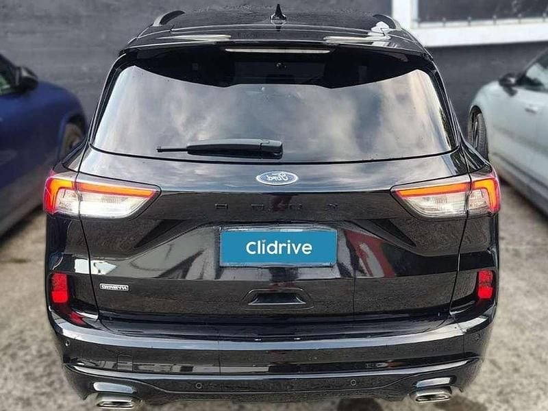 Usado Ford Kuga ST-Line 190 CV (139 kW) 2023 Negro SUV