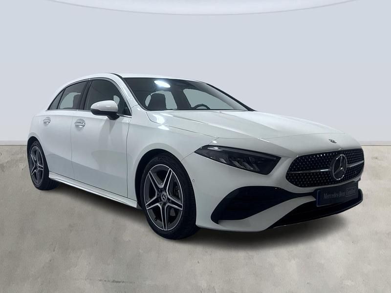 Blanco Usado 2024 Mercedes A180 | 32.400 € (Precio justo) - Imagen 1/4