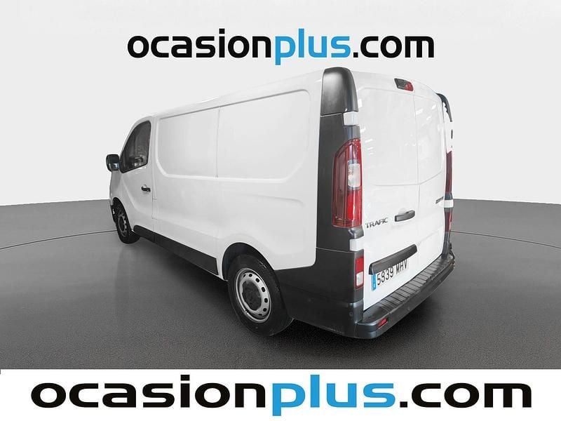 Usado Renault Trafic 130 CV (95 kW) 2023 Blanco Monovolumen