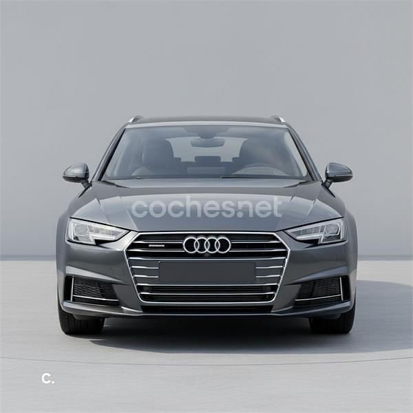 Usado Audi A4 Advanced Plus 150 CV (110 kW) 2019 Gris / plata Familiar