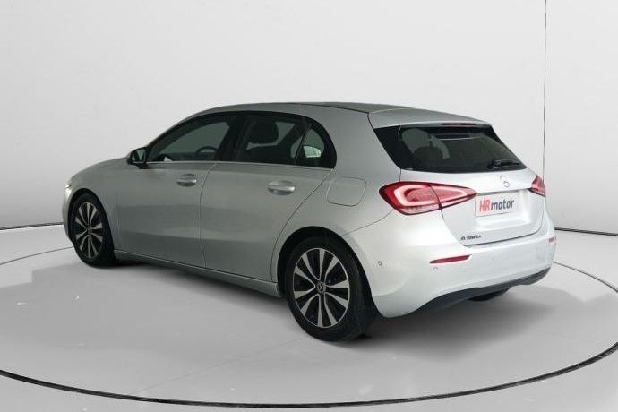 Usado Mercedes A180 116 CV (85 kW) 2021