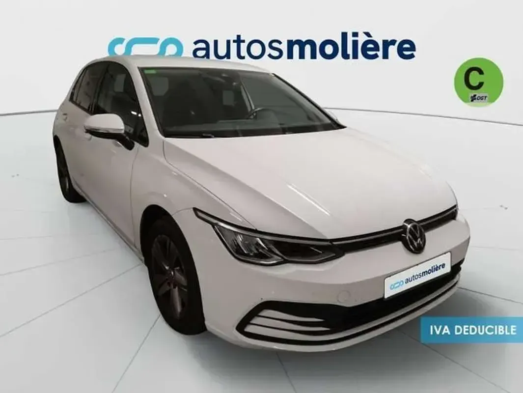Usado VW Golf VIII Life 110 CV (80 kW) 2022 Blanco Utilitario