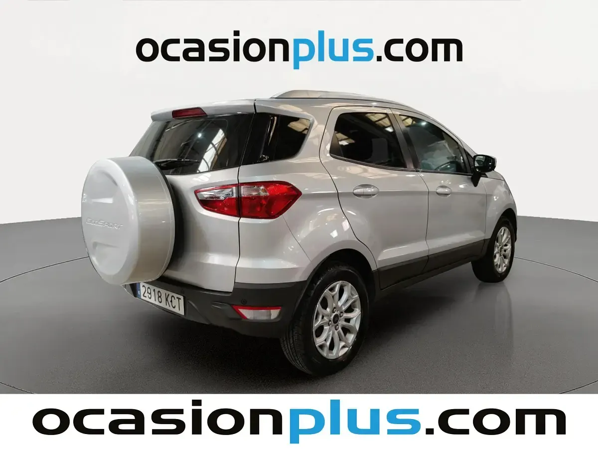 Usado Ford Ecosport Trend 95 CV (69 kW) 2017 Gris plata SUV