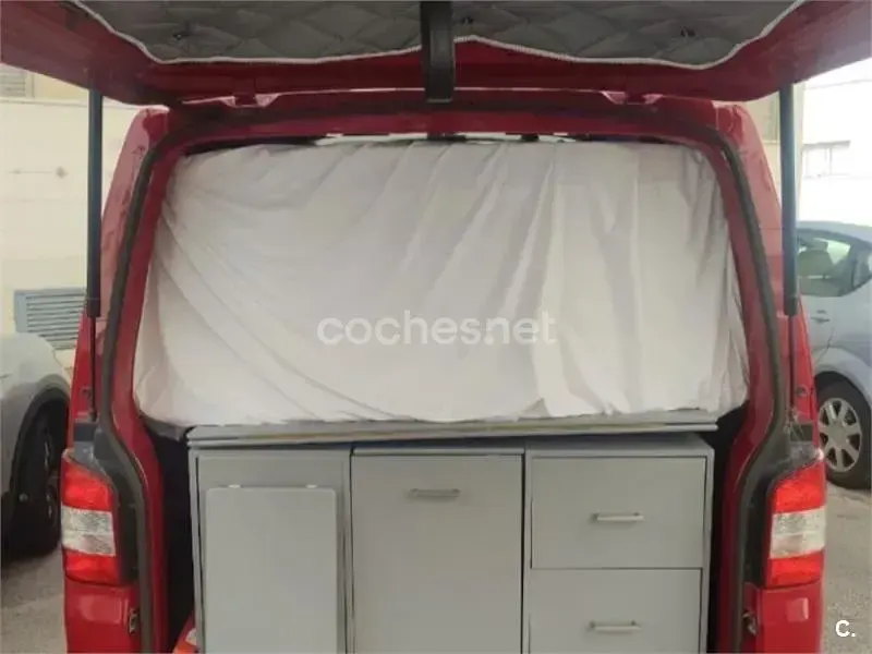 Usado VW T5 Pro 114 CV (83 kW) 2015 Granate Van