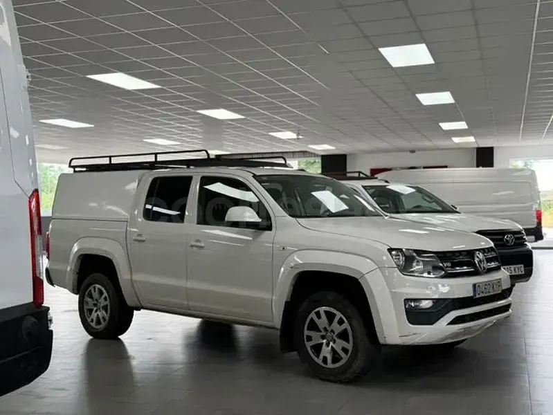 Usado VW Amarok 163 CV (119 kW) 2019 Blanco Pickup/Camioneta