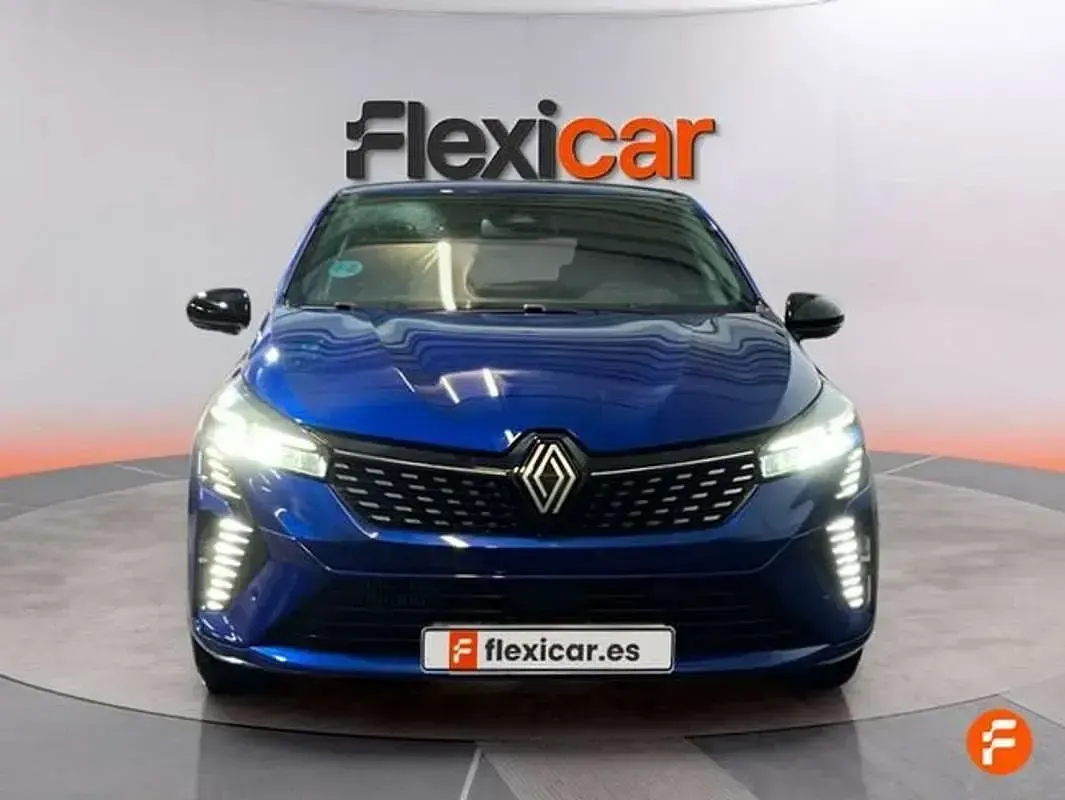 Usado Renault Clio Techno 91 CV (66 kW) 2024 Azul Utilitario