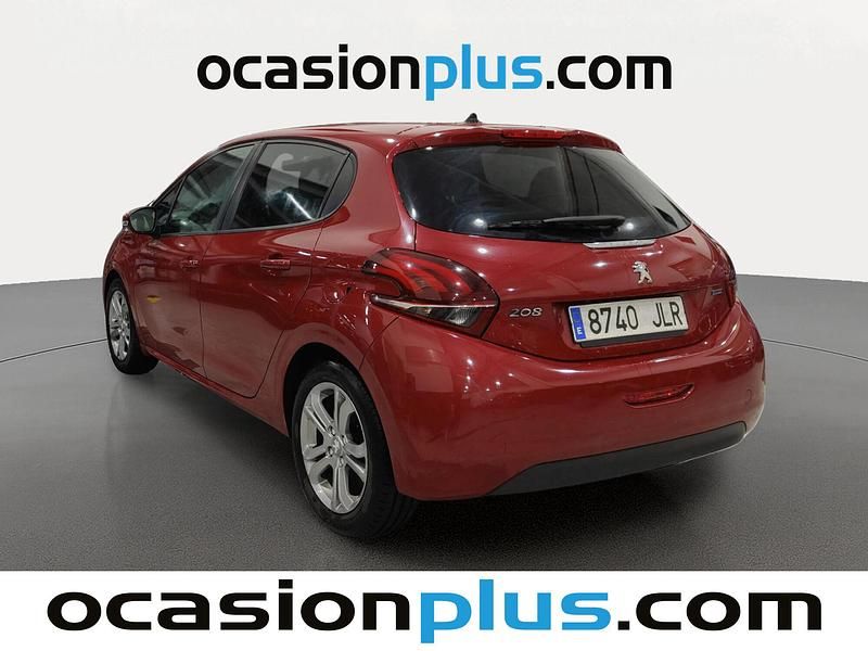 Usado Peugeot 208 Active 82 CV (60 kW) 2016 Rojo Utilitario