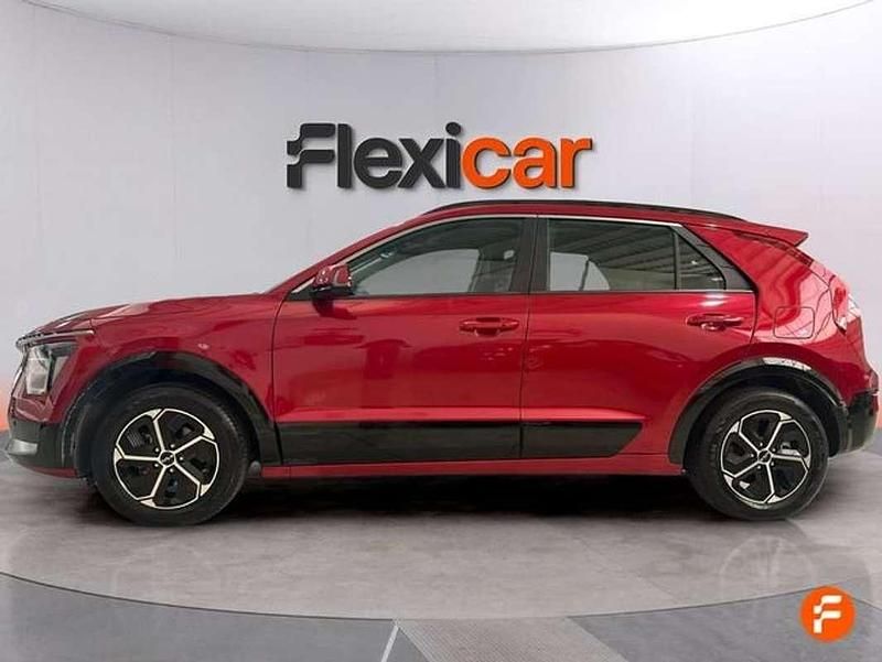 Usado Kia Niro 141 CV (103 kW) 2022 Rojo SUV