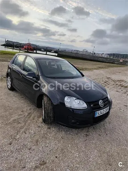 Usado VW Golf IV Highline 105 CV (77 kW) 2004 Azul Berlina
