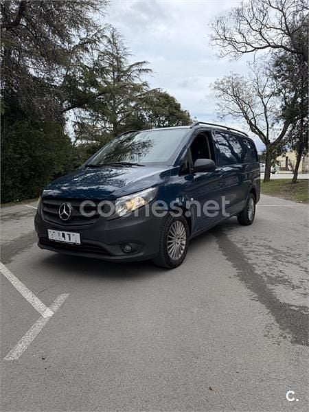 Usado Mercedes Vito Marco Polo 88 CV (64 kW) 2015 Azul Van