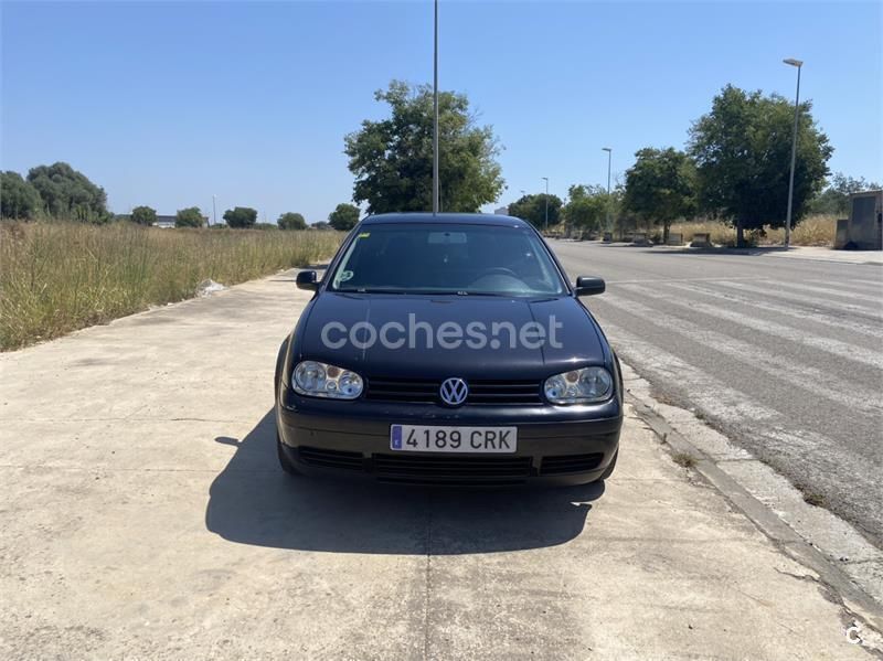 Negro Usado 2004 VW Golf IV Highline Berlina | 3300 € (Buen precio) - Imagen 1/4