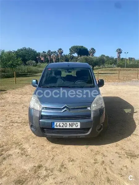 Usado Citroën Berlingo 90 CV (66 kW) 2011 Azul Monovolumen