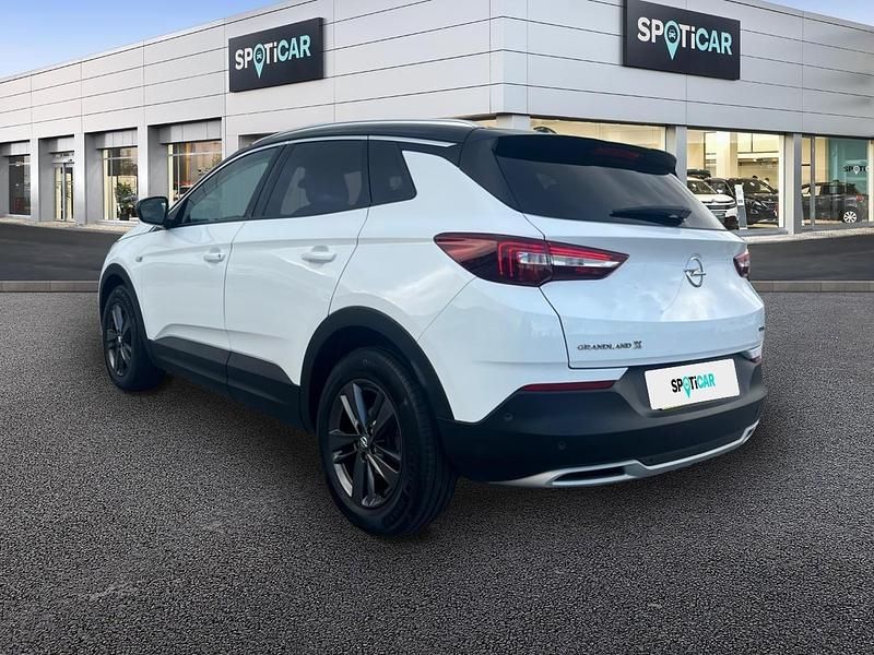 Usado Opel Grandland X Ultimate 130 CV (95 kW) 2019 Blanco SUV