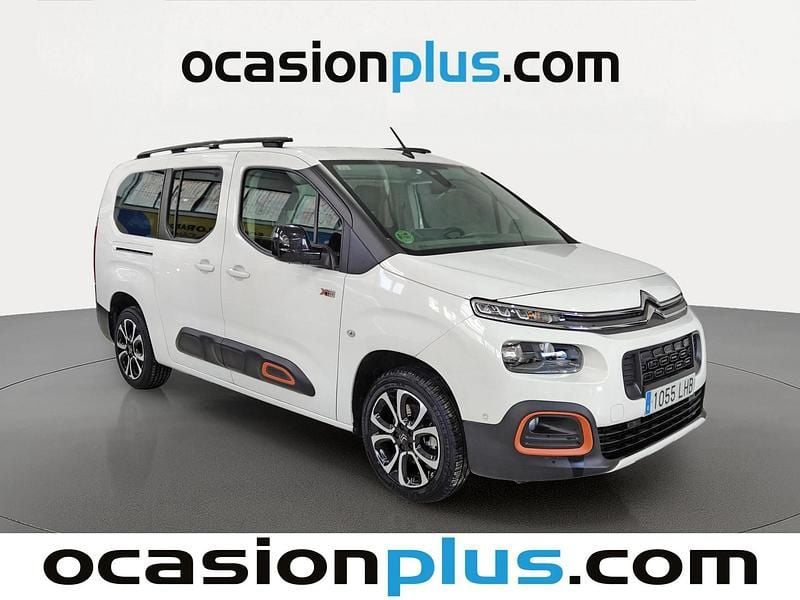 Usado Citroën Berlingo Shine 131 CV (96 kW) 2020 Blanco Monovolumen