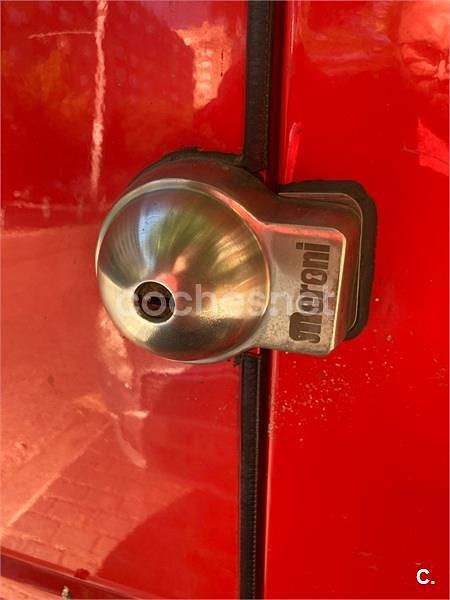 Usado Fiat Fiorino 75 CV (55 kW) 2015 Rojo Monovolumen