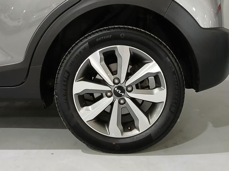 Usado Kia Stonic 79 CV (58 kW) 2024 Otro SUV