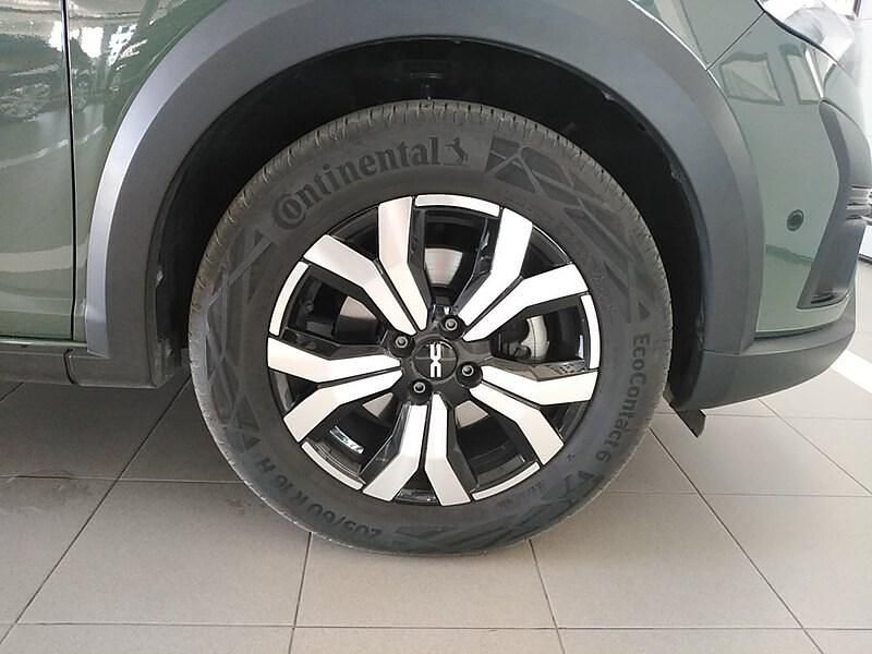 Usado Dacia Jogger Expression 110 CV (80 kW) 2024 Verde Monovolumen