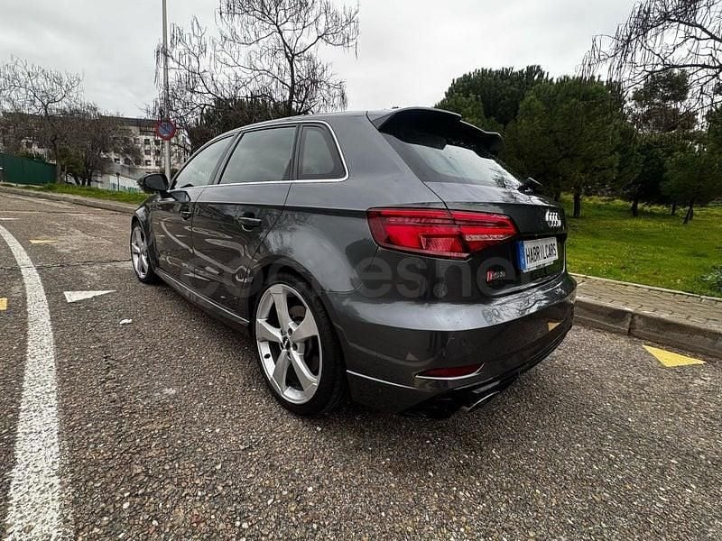 Usado Audi RS3 400 CV (294 kW) 2017 Gris / plata Berlina