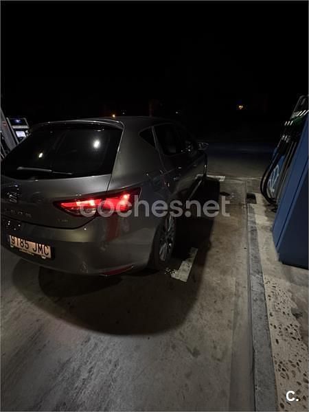 Gris / plata Usado 2016 Seat Leon CONNECT Berlina | 9000 € (Un poco caro) - Imagen 1/3