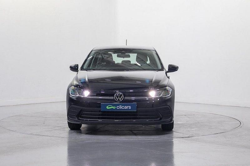 Usado VW Polo Life 95 CV (69 kW) 2022 Negro Utilitario