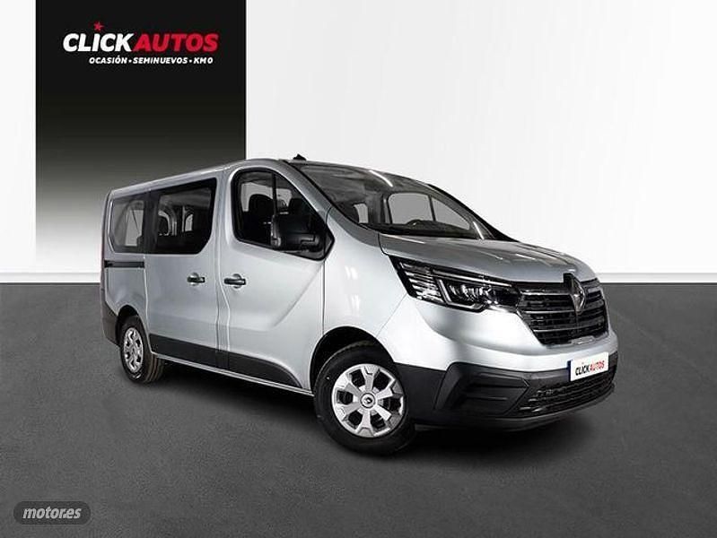 Usado Renault Trafic 110 CV (80 kW) 2023 Gris Monovolumen