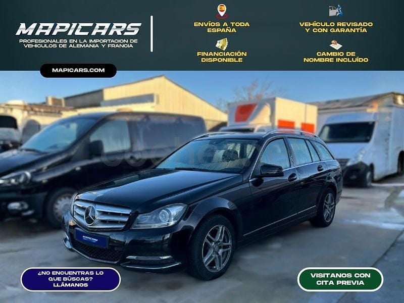Usado Mercedes C200 Elegance 136 CV (100 kW) 2012 Negro Familiar