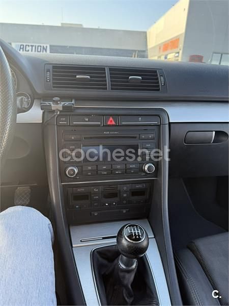 Usado Audi A4 S-Line 170 CV (125 kW) 2007 Gris / plata Berlina