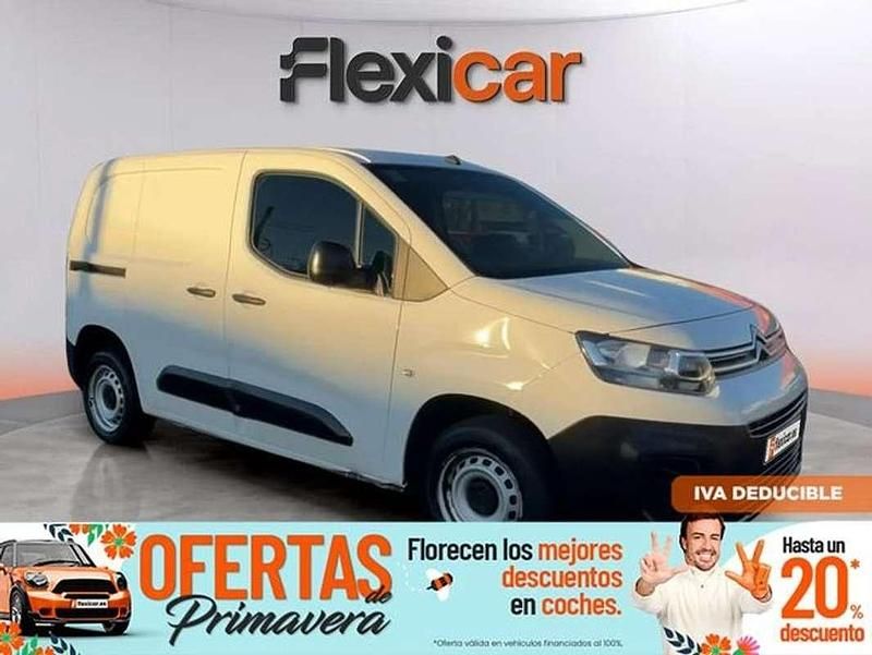 Usado Citroën Berlingo 105 CV (77 kW) 2020 Blanco Monovolumen