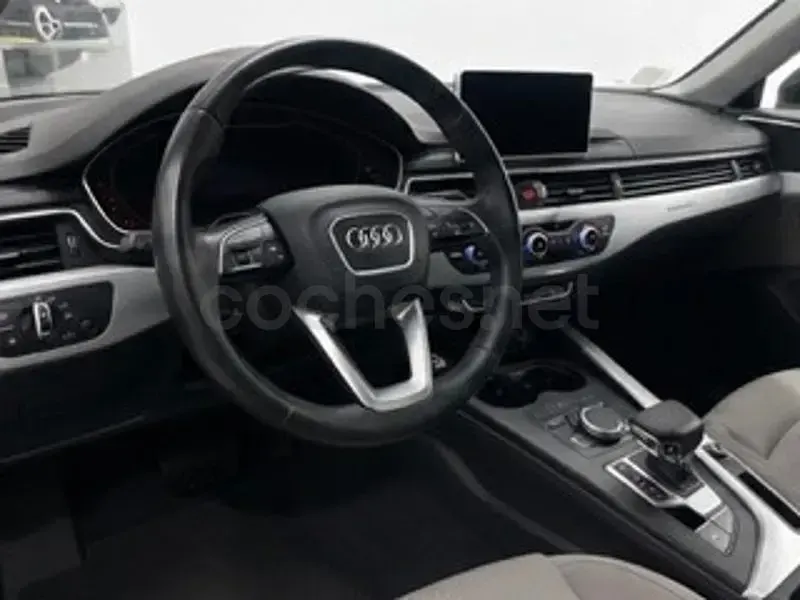 Usado Audi A4 Allroad 163 CV (119 kW) 2018 Negro Familiar