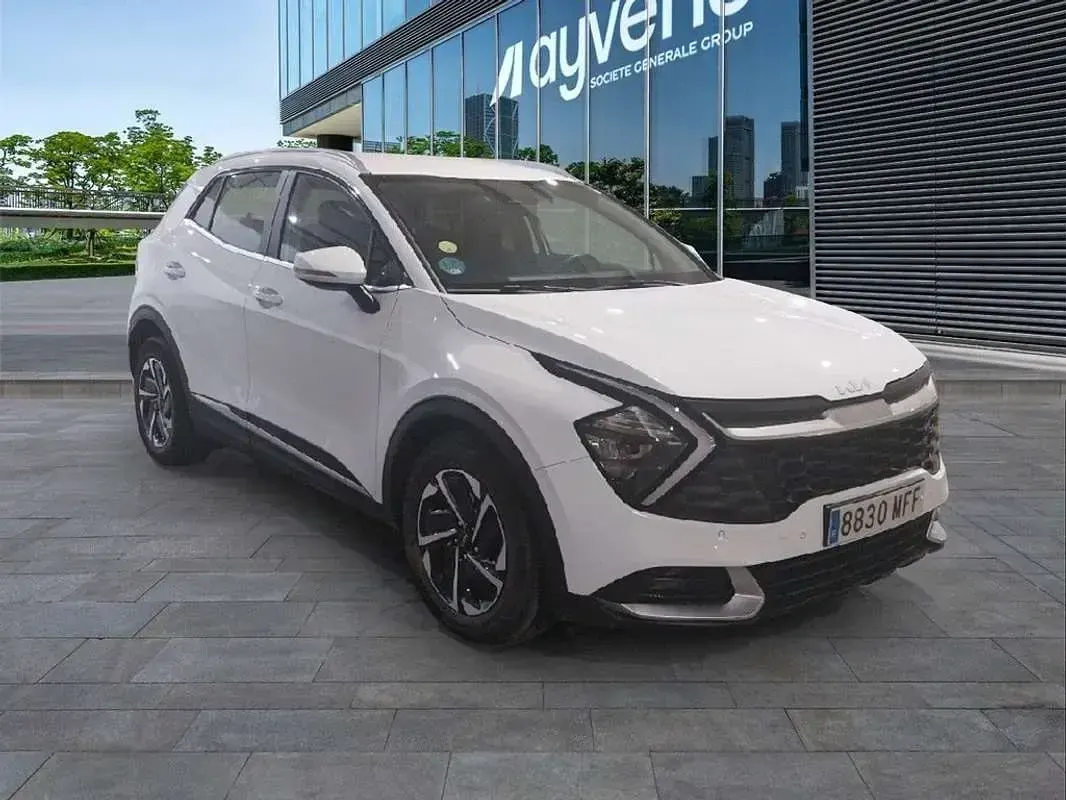 Usado Kia Sportage 136 CV (100 kW) 2023 Blanco SUV