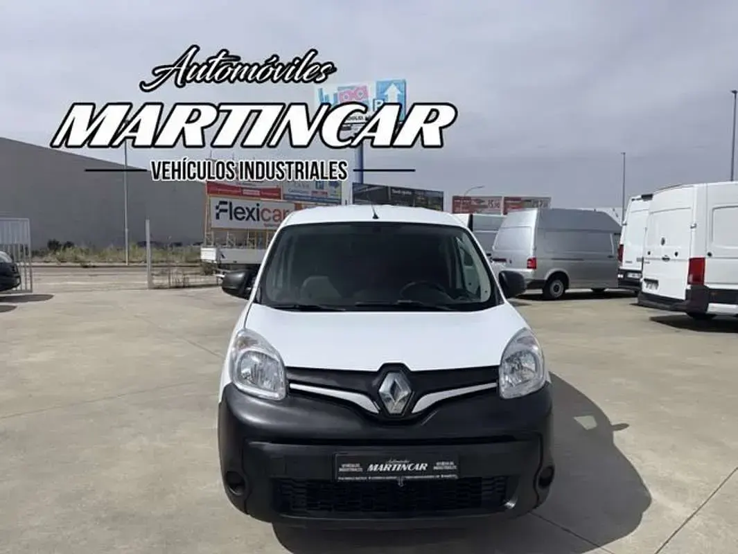 Usado Renault Kangoo Campus 67 CV (49 kW) 2017 Blanco Monovolumen