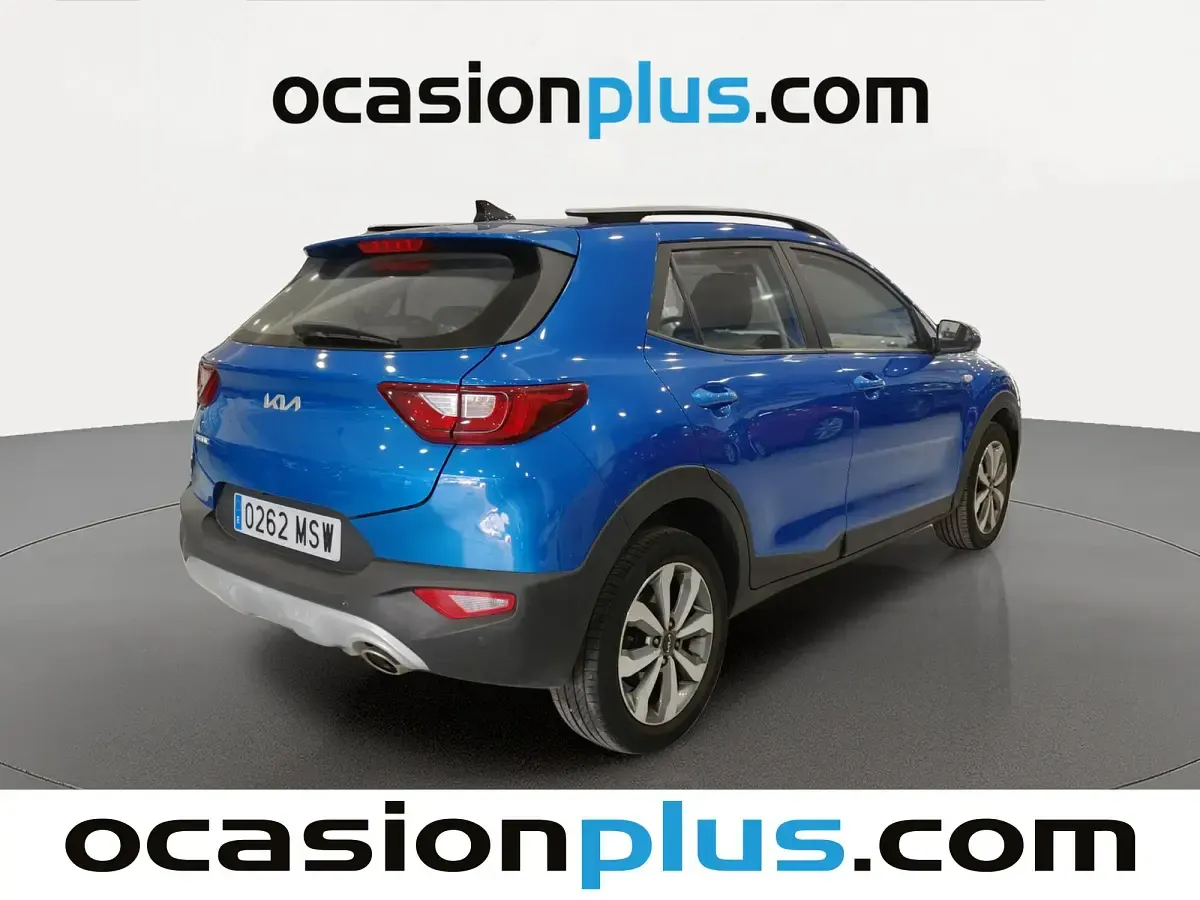 Usado Kia Stonic 101 CV (74 kW) 2024 Azul SUV
