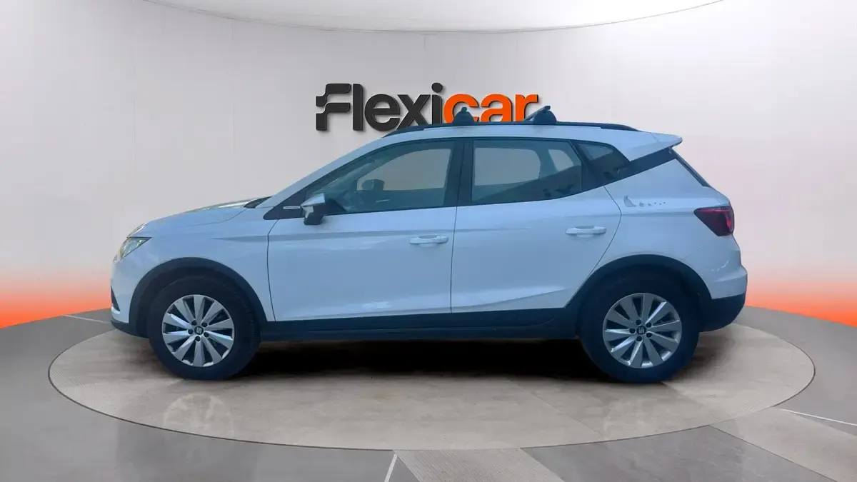 Usado Seat Arona FR 90 CV (66 kW) 2019 Blanco SUV