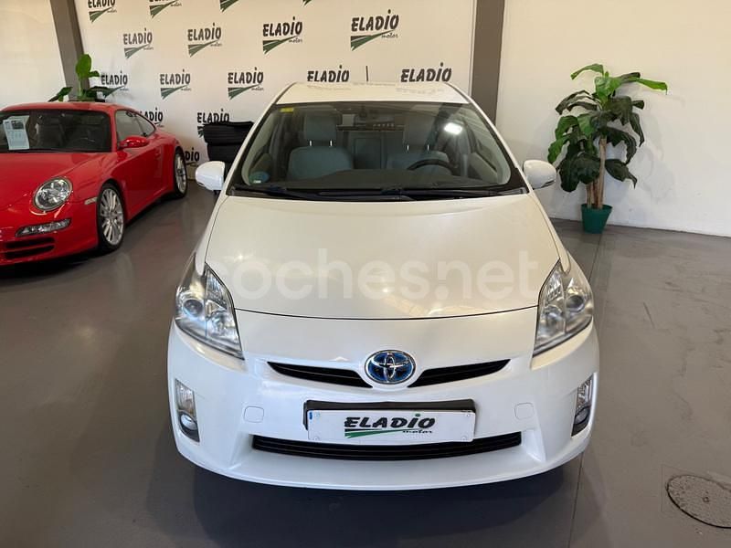Usado Toyota Prius Advance 136 CV (100 kW) 2011 Blanco Berlina