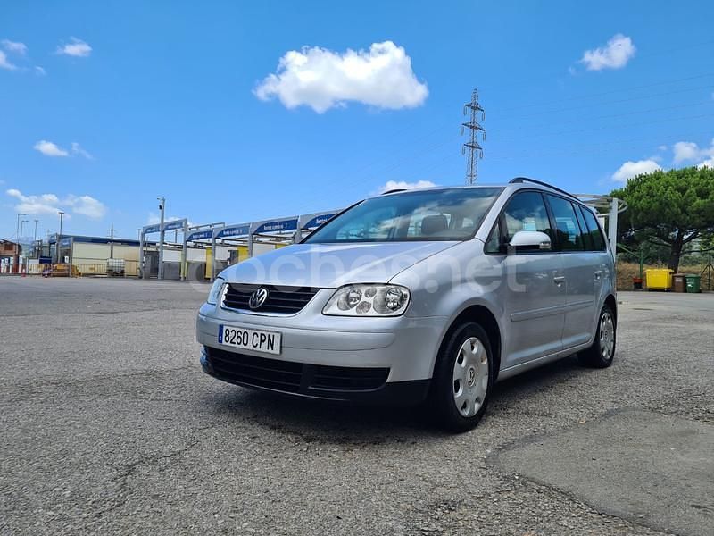 Gris / plata Usado 2004 VW Touran Conceptline Monovolumen | 2800 € (Super precio) - Imagen 1/4